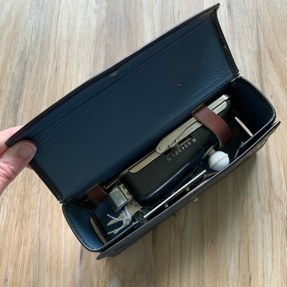 Vintage Domestic Buttonholer Attachment in Case! WITH 4 Plates - Picture 6 of 9